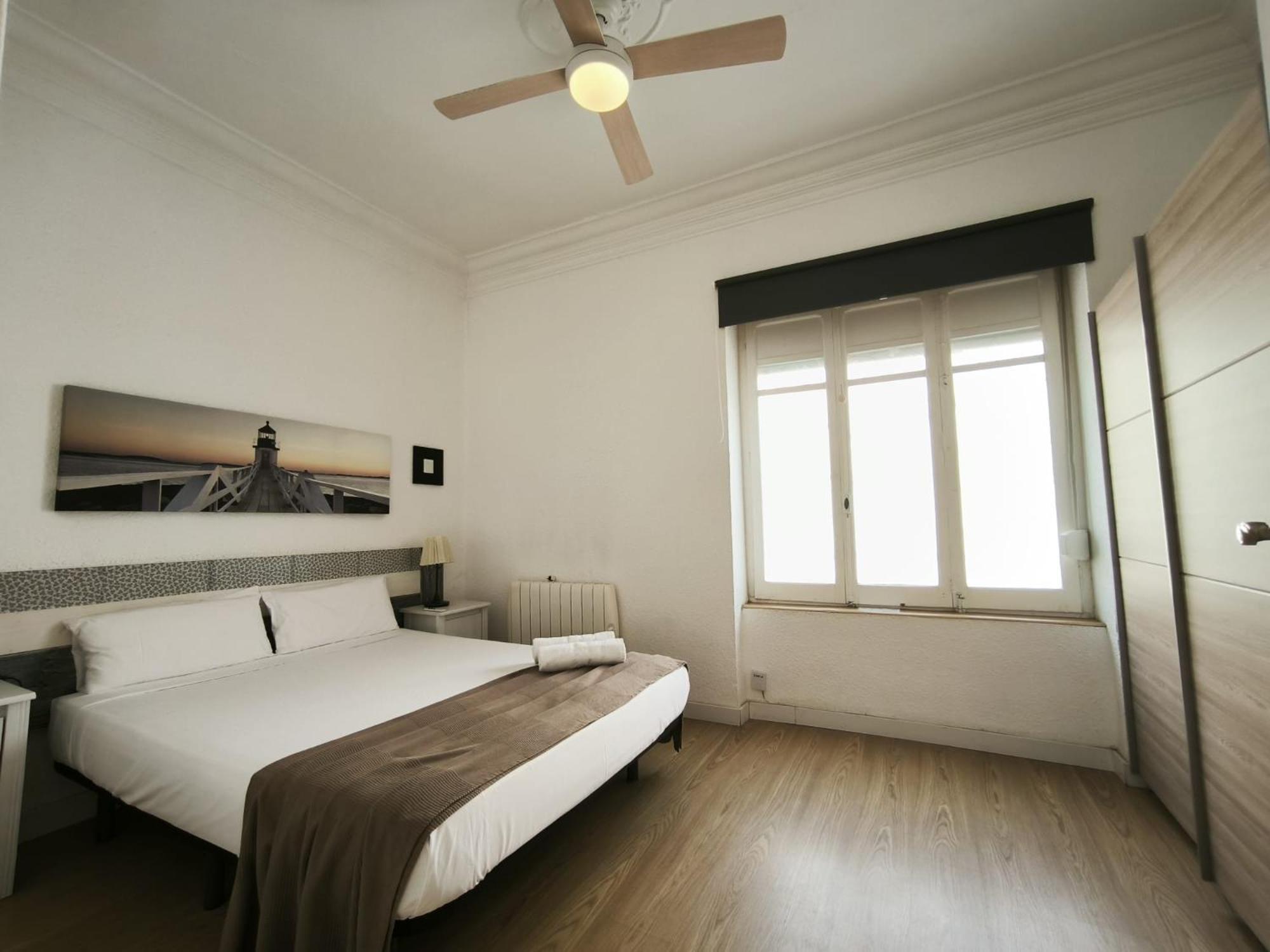 Florit Flats - The Ausias March Apartment